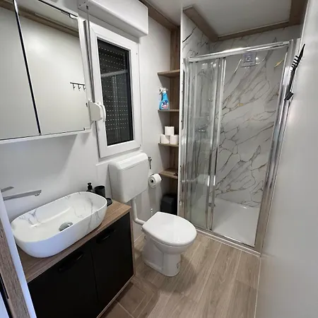 Mobile Homes With Pool - * Privlaka (Zadar)