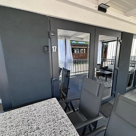 Apartamento Mobile Homes With Pool -